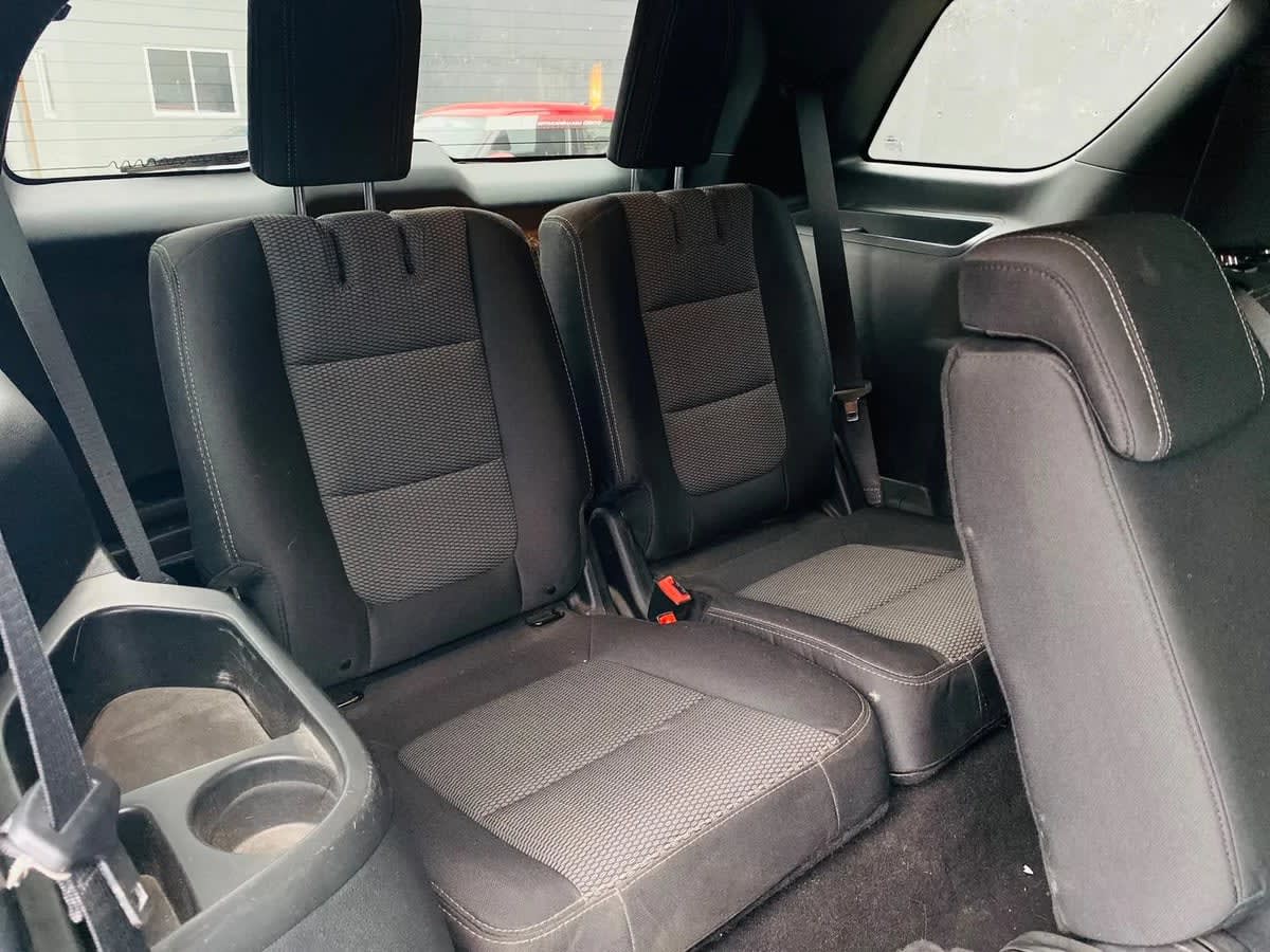 2019 Ford Explorer XLT Gris - Miniatura 7