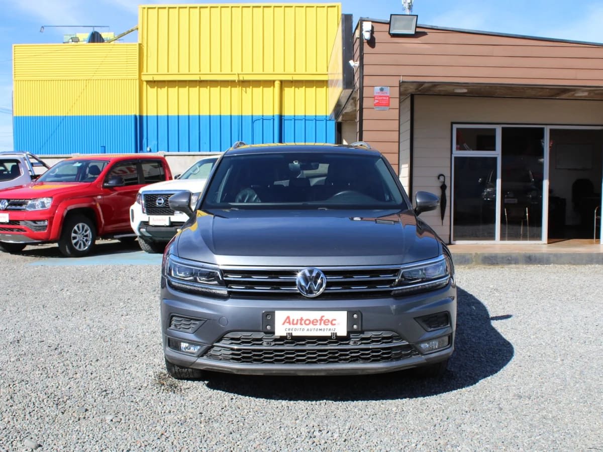 2019 Volkswagen Tiguan 2.0 Gris - Miniatura 3