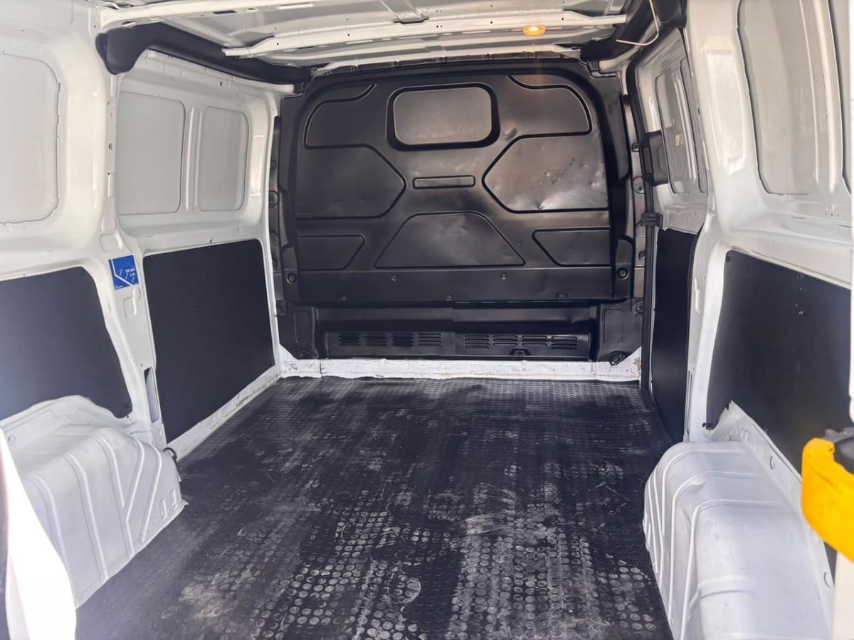 2024 Ford TRANSIT blanco - Miniatura 9