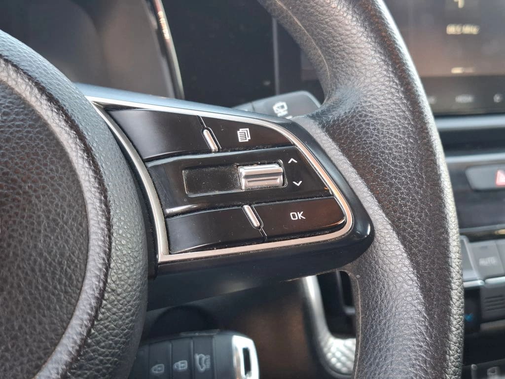 2023 KIA SONET 1.5 - Miniatura 5