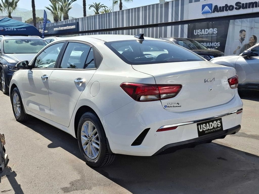 2022 KIA RIO 4 1.4 - Miniatura 10