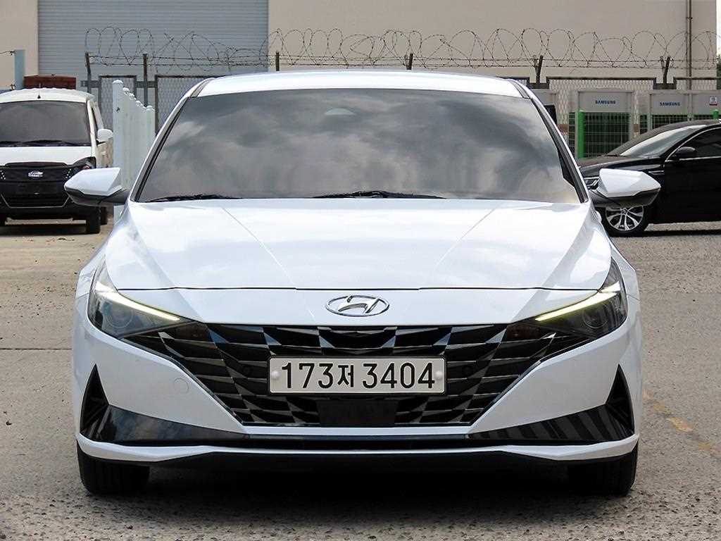 2021 Hyundai Avante Ref 418081 White - Imagen 1
