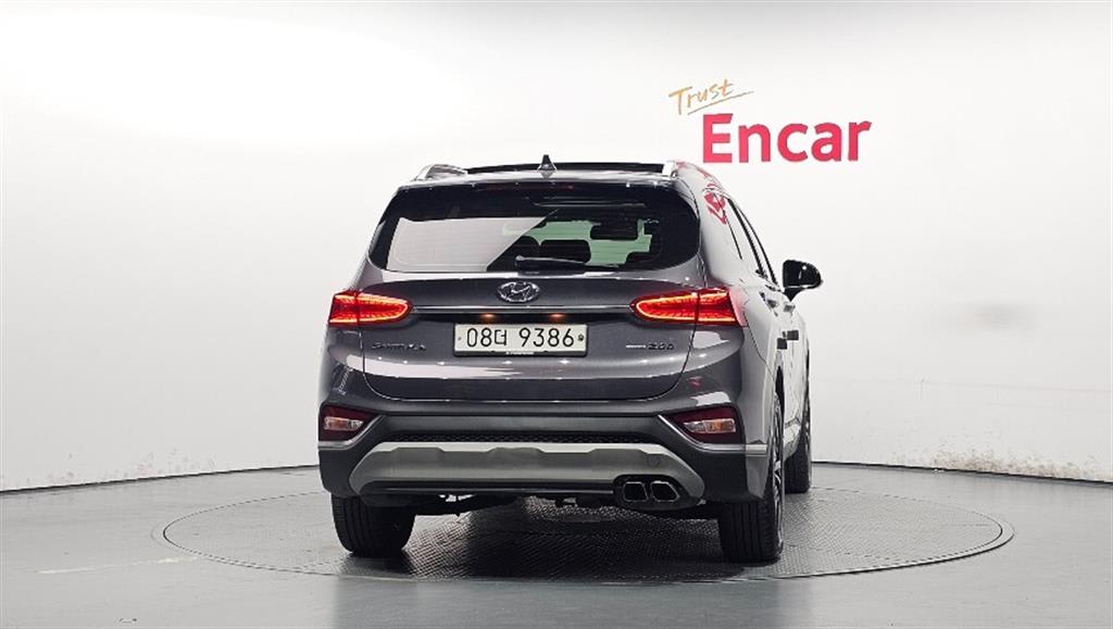 2018 Hyundai Santa Fe Ref 418055 Gray - Miniatura 4