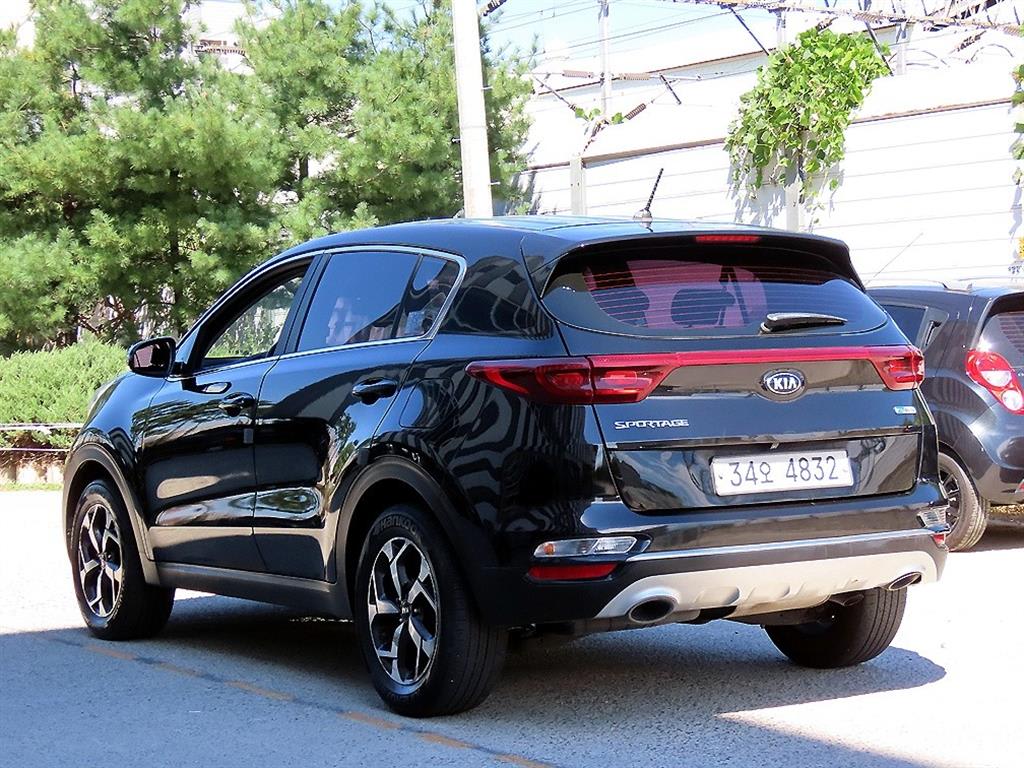 2019 KIA Sportage Ref 418002 Black - Miniatura 3