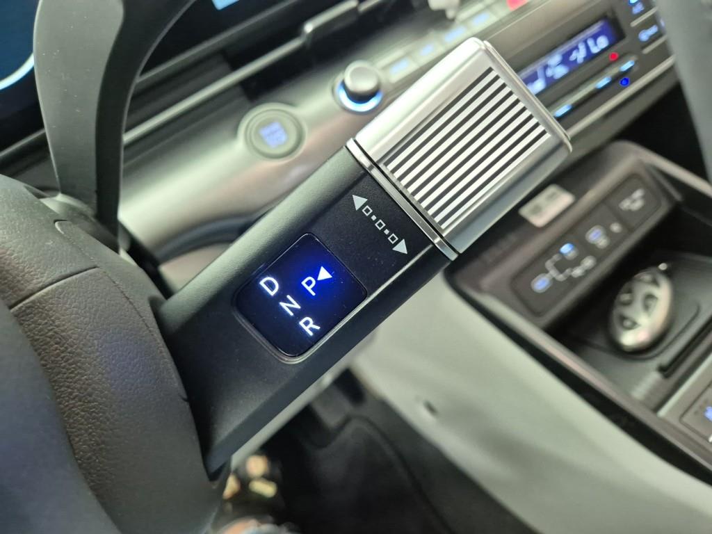 2023 Hyundai Kona Ref 417766 White - Miniatura 8