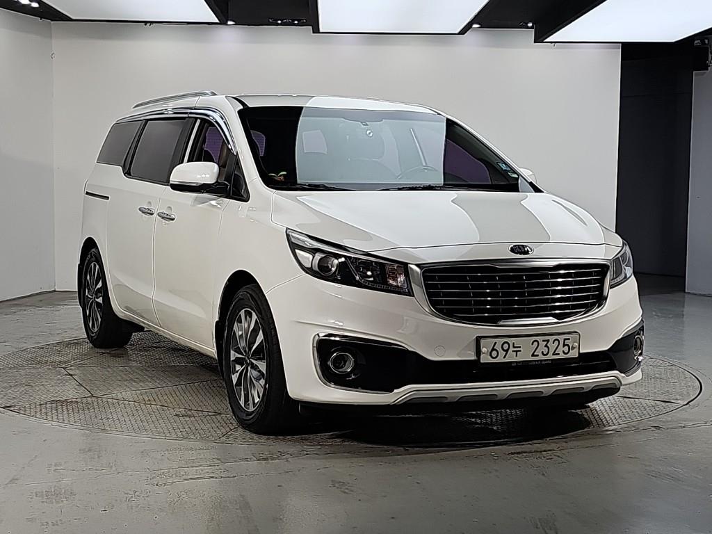 2015 KIA Carnival Ref 418044 White - Miniatura 2