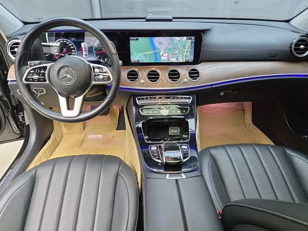 2019 Mercedes-Benz Clase E Mercedes Benz E Class Ref 418021 - Miniatura 7