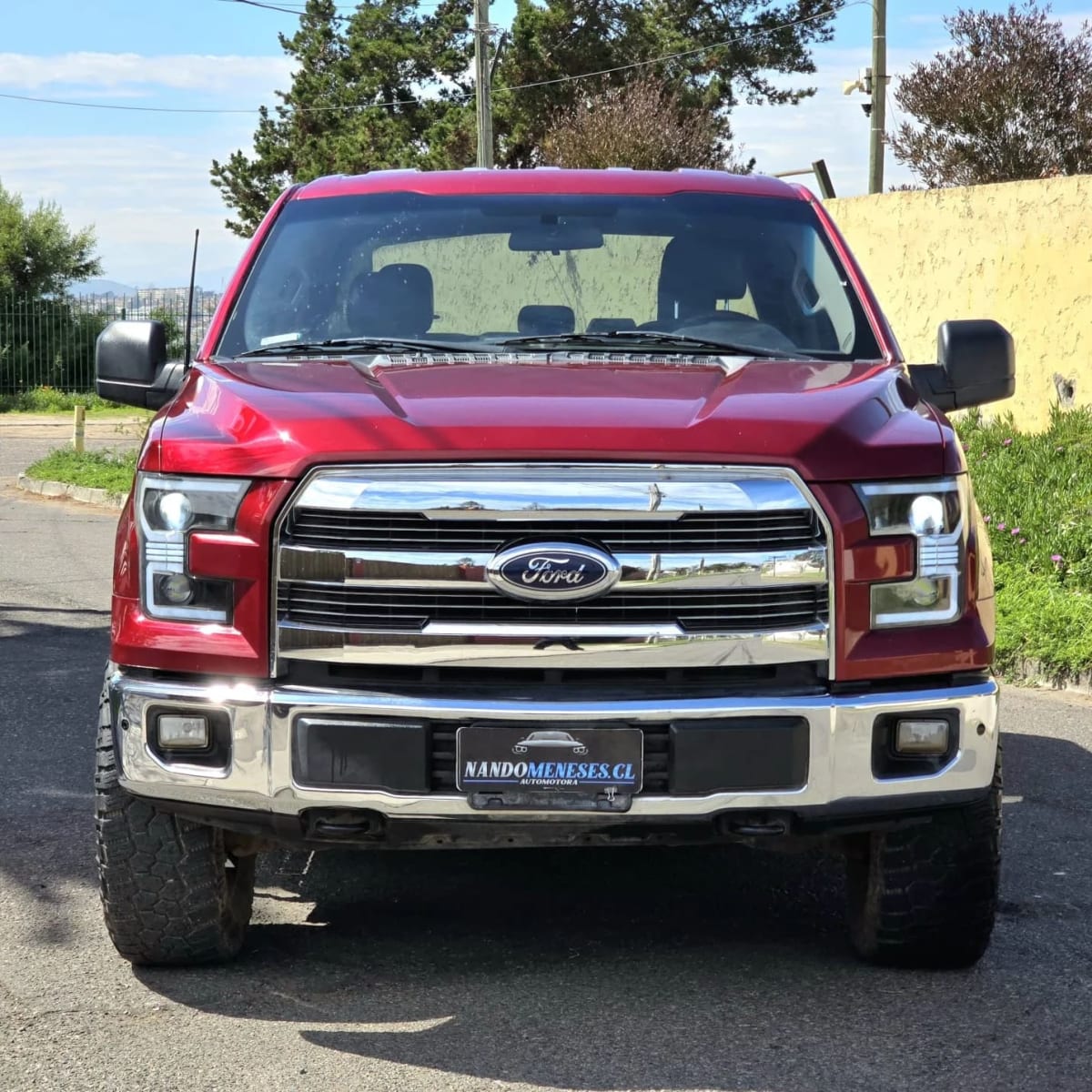 2017 Ford F150 XLT - Miniatura 3
