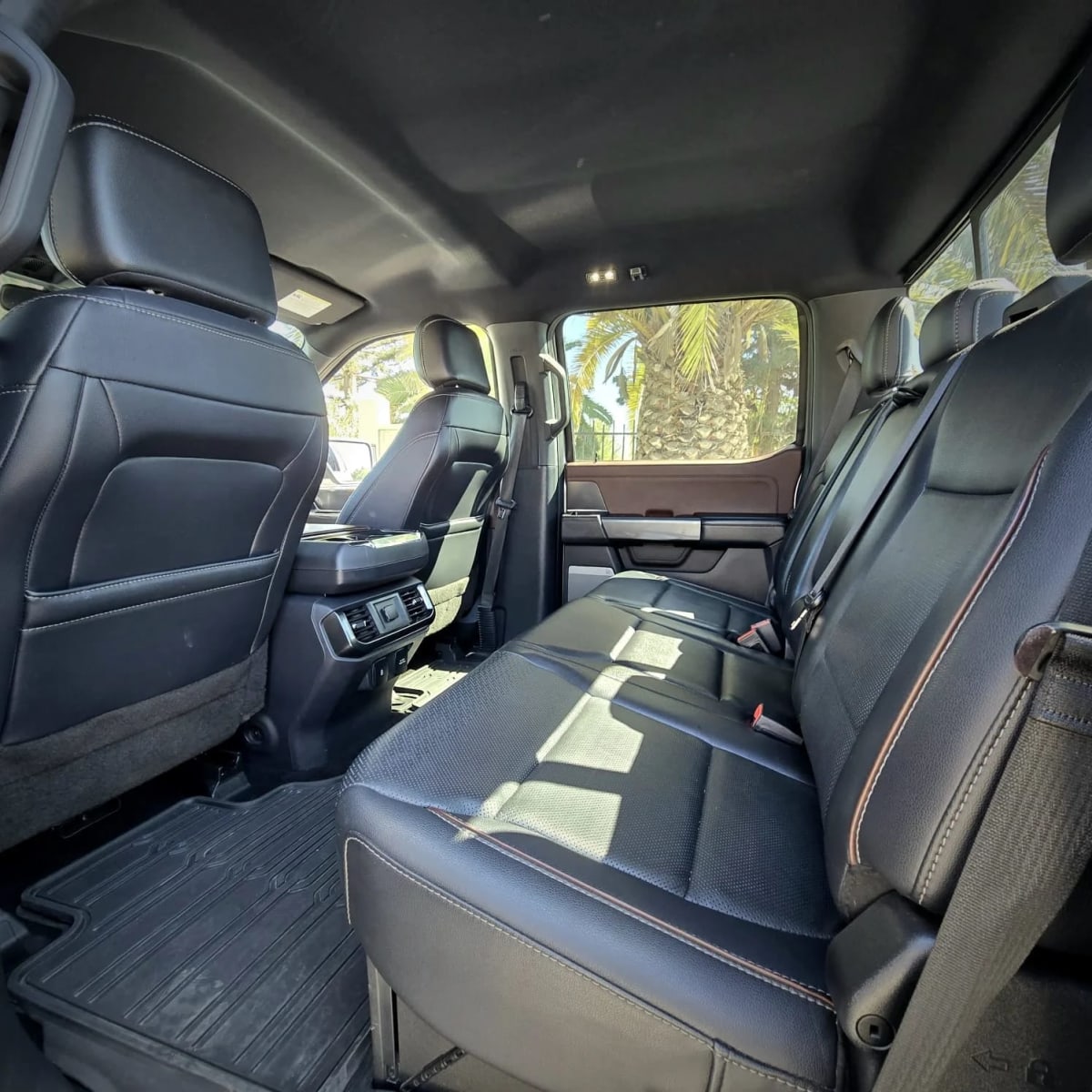 2022 Ford F150 Lariat - Miniatura 7