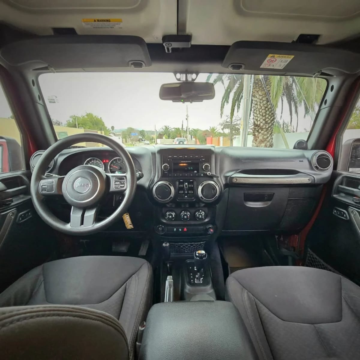 2013 Jeep Wrangler - Miniatura 6