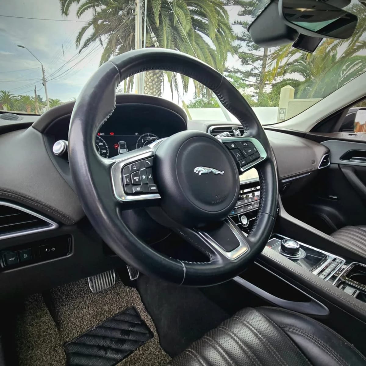2019 Jaguar F-Pace - Miniatura 8