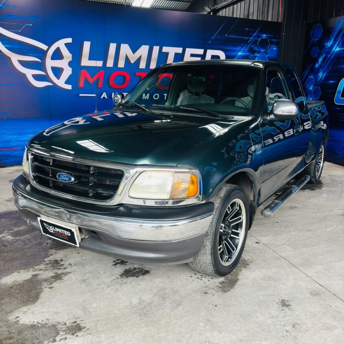 2002 Ford F 150 XLT 4.6 - Miniatura 3