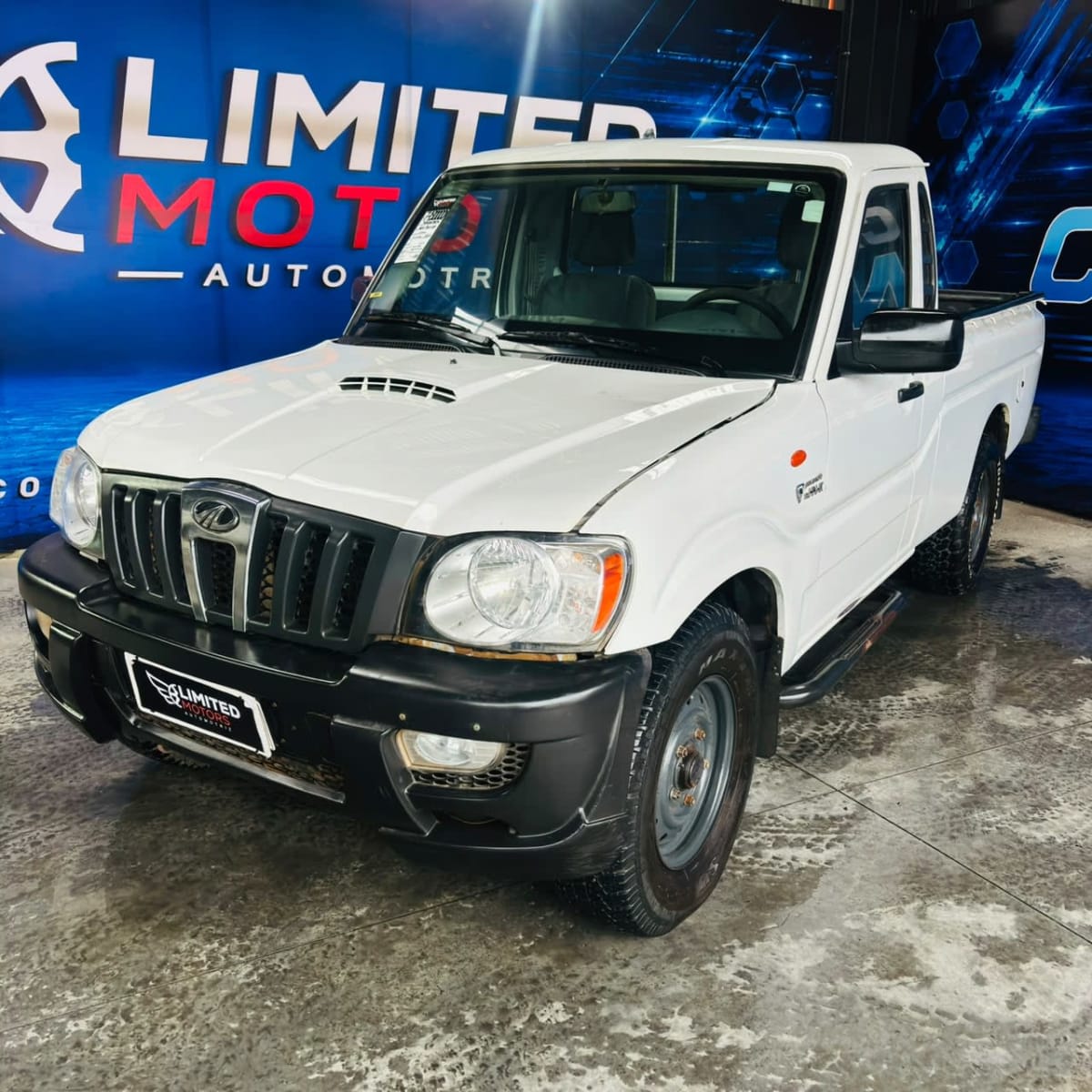2017 Mahindra NEW PIK UP XL 2.2 - Miniatura 3