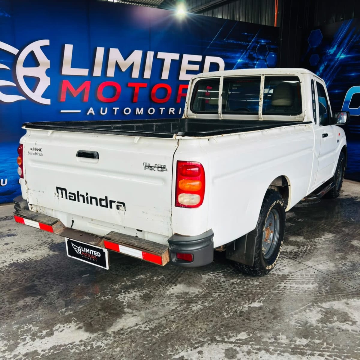 2017 Mahindra NEW PIK UP XL 2.2 - Miniatura 8