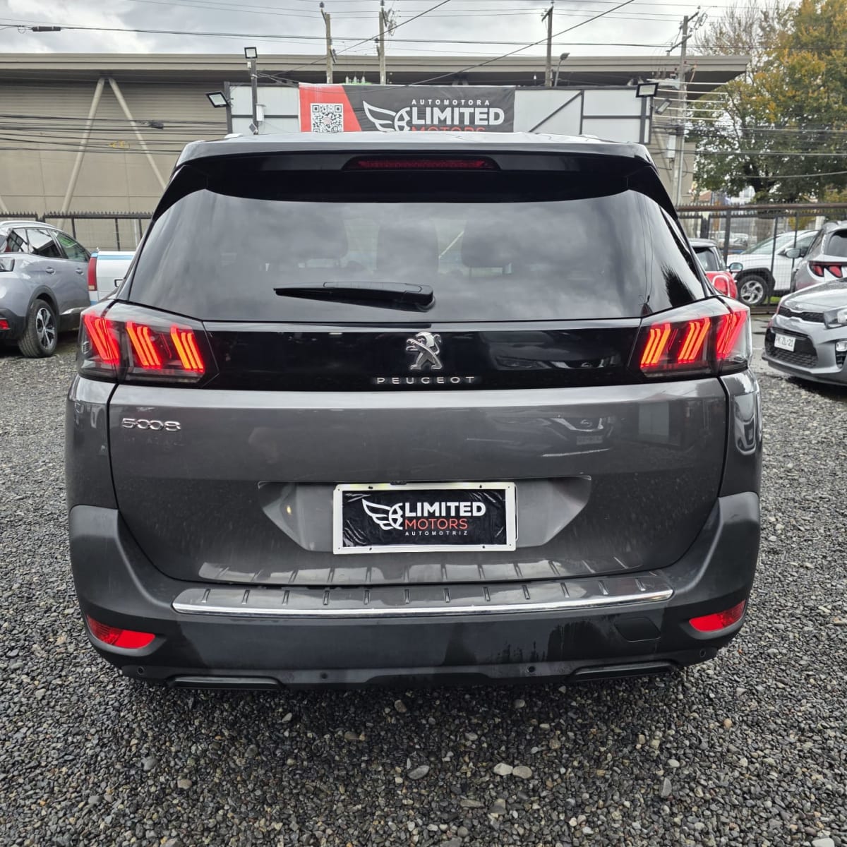 2022 Peugeot 5008 Allure 1.5 AUT - Miniatura 9