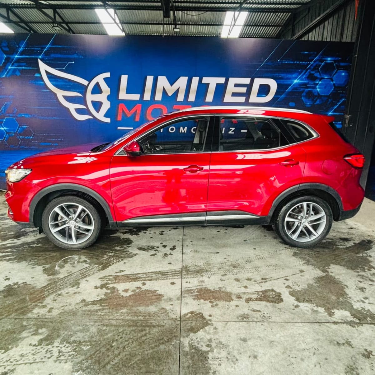 2022 MG HS DLX 1.5 - Miniatura 5