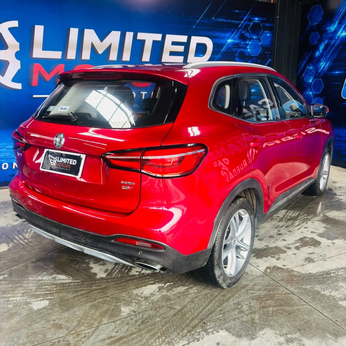 2022 MG HS DLX 1.5 - Miniatura 8