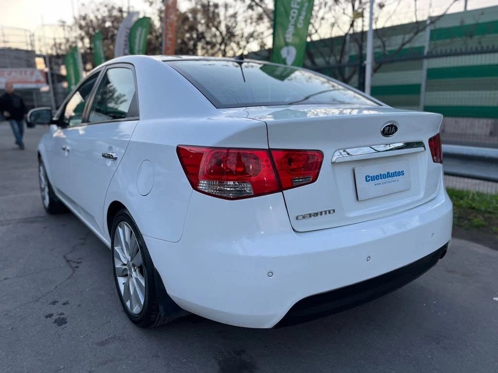 2011 Kia CERATO - Miniatura 4