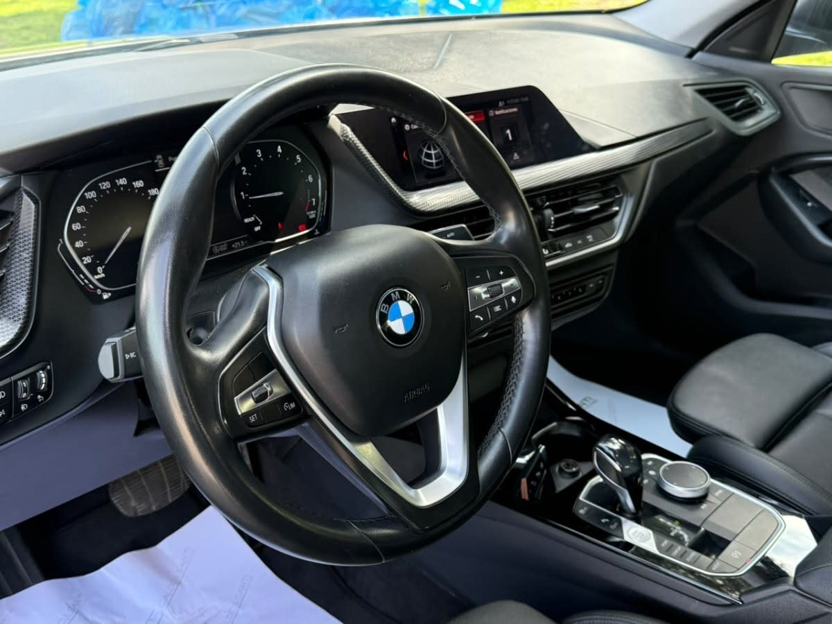 2021 BMW 218I GRAN Gris - Miniatura 9