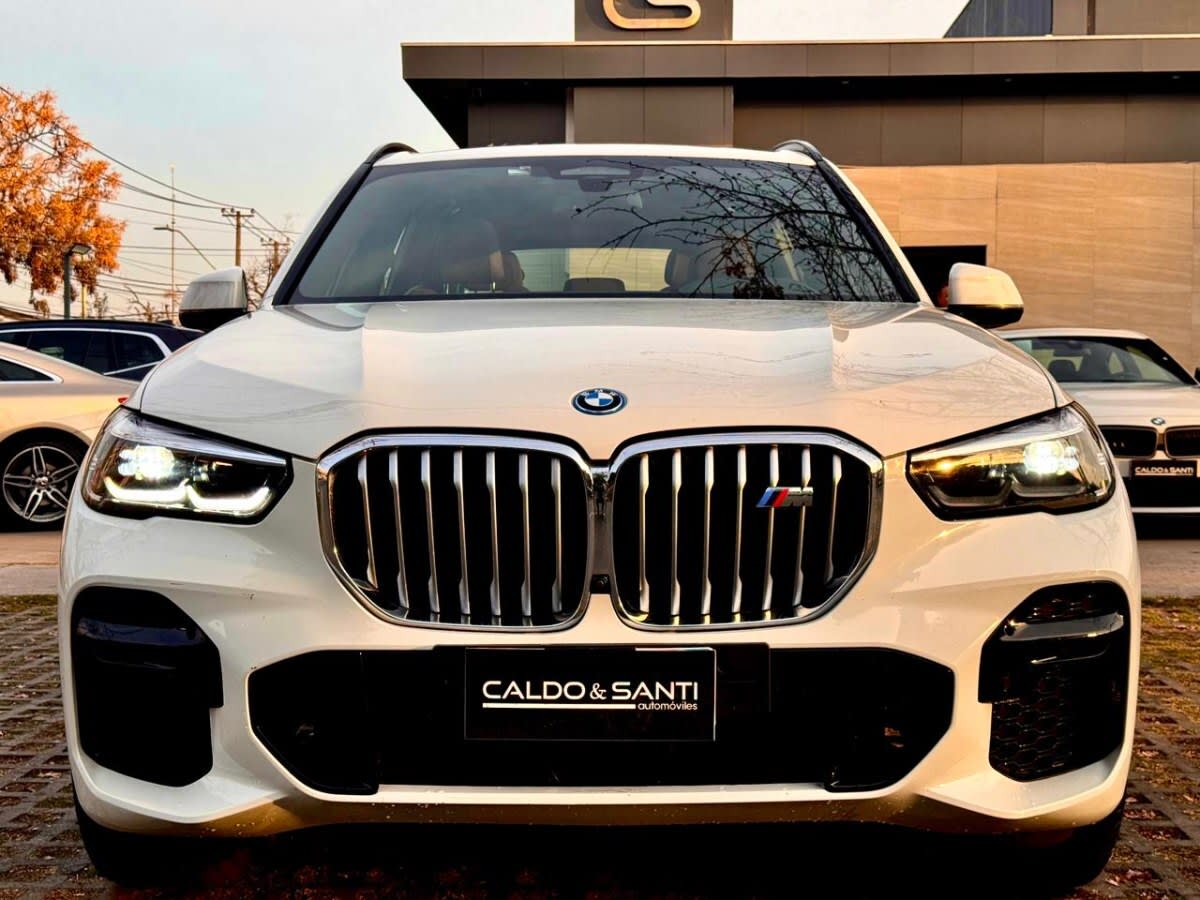 2022 BMW X5 XDRIVE Blanco - Miniatura 8