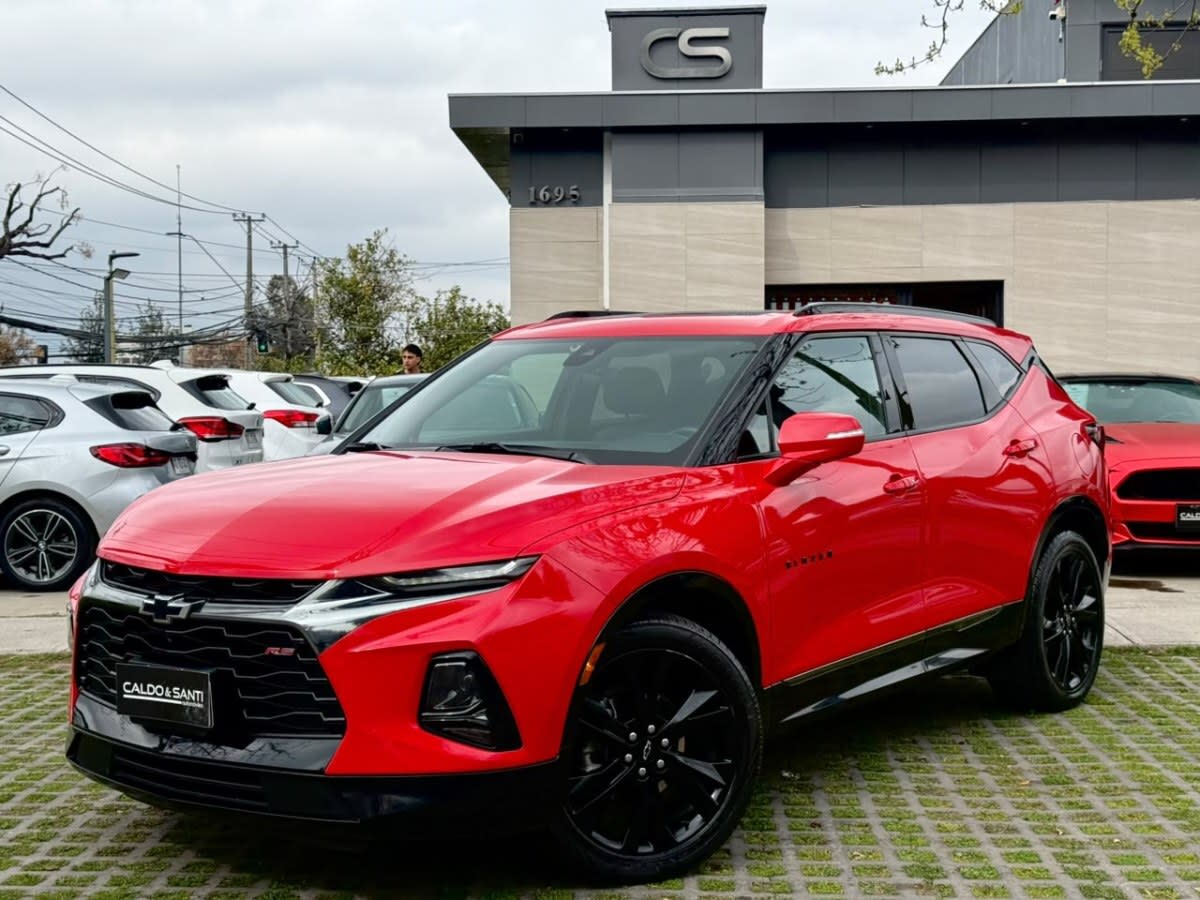 2023 Chevrolet BLAZER RS Rojo - Imagen 1