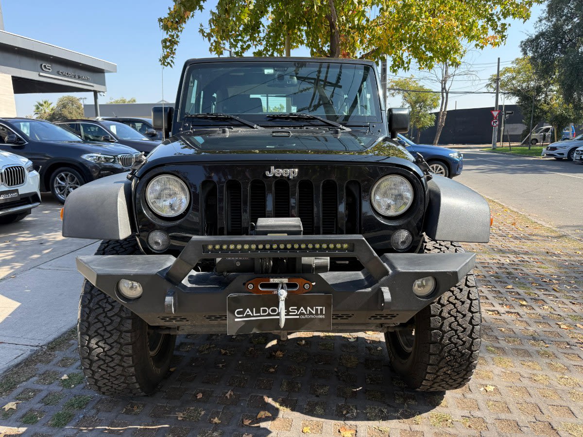 2017 Jeep Wrangler SPORT Negro - Miniatura 2
