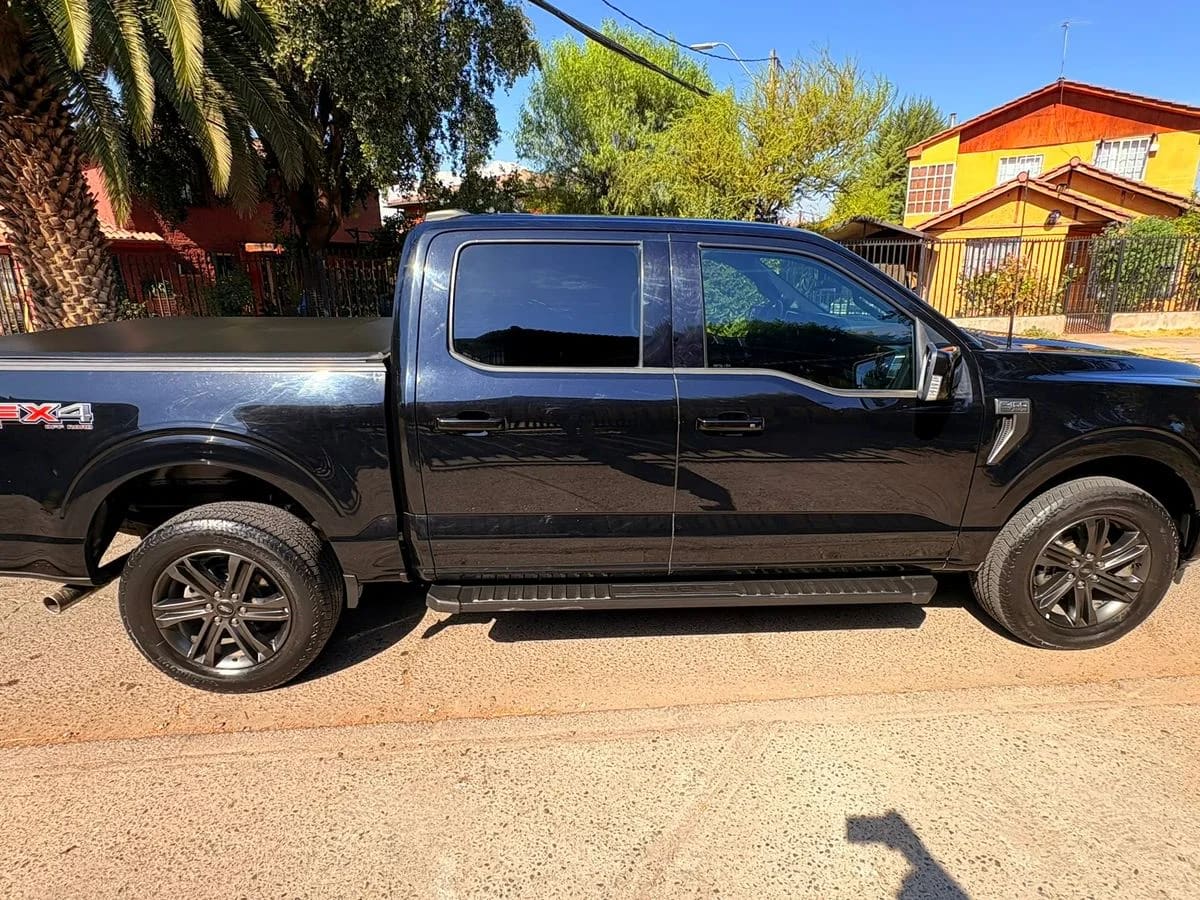2022 FORD F-150 5.0 - Miniatura 3