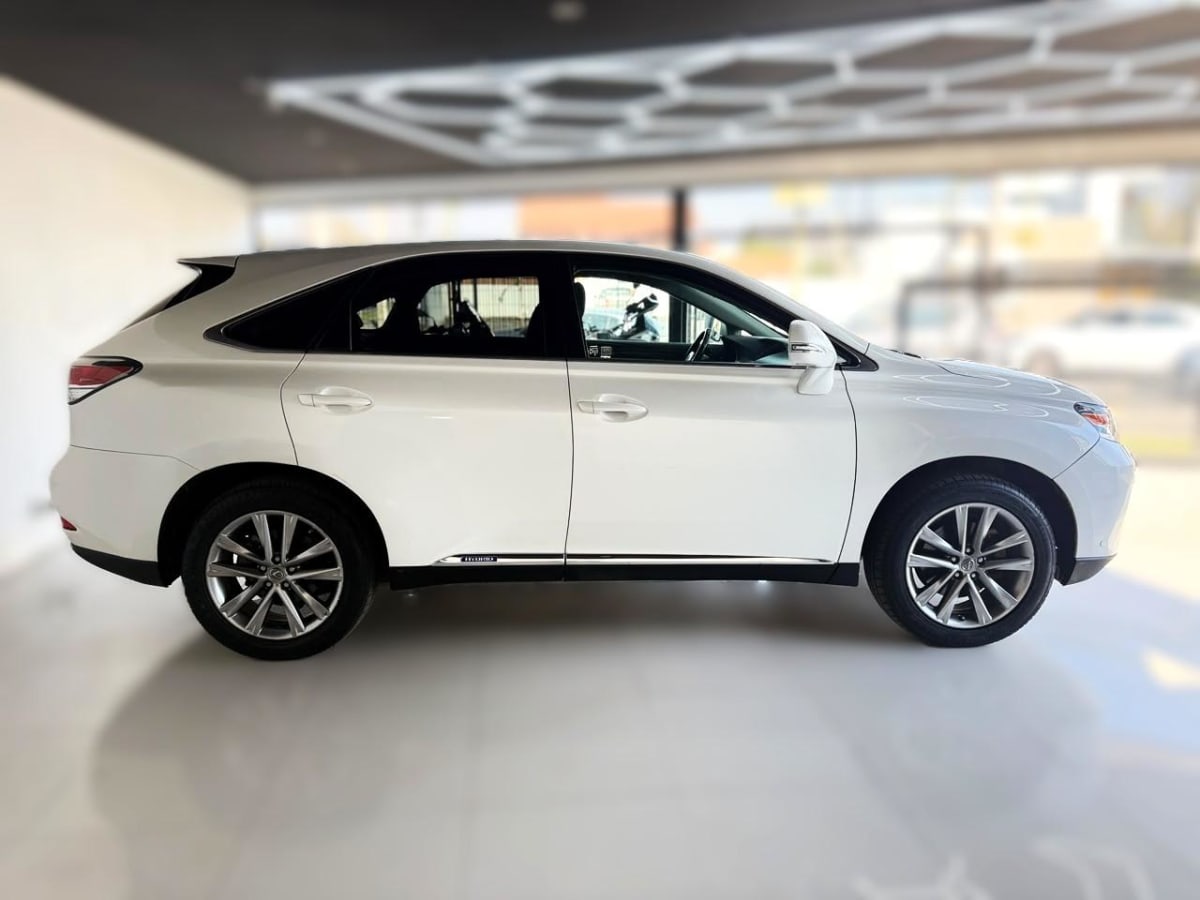 2013 Lexus NEW II RX450 4X4 AUT 3.5 Blanco - Miniatura 4