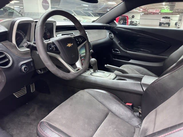 2015 Chevrolet CAMARO ZL1 Rojo - Miniatura 8