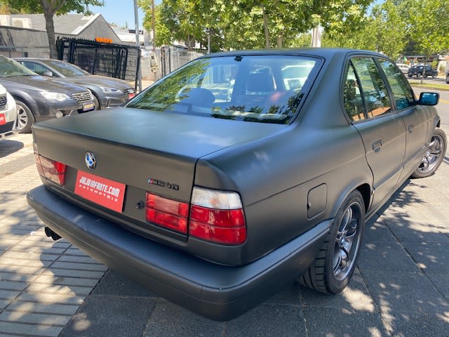 1994 BMW 540 Negro - Miniatura 2