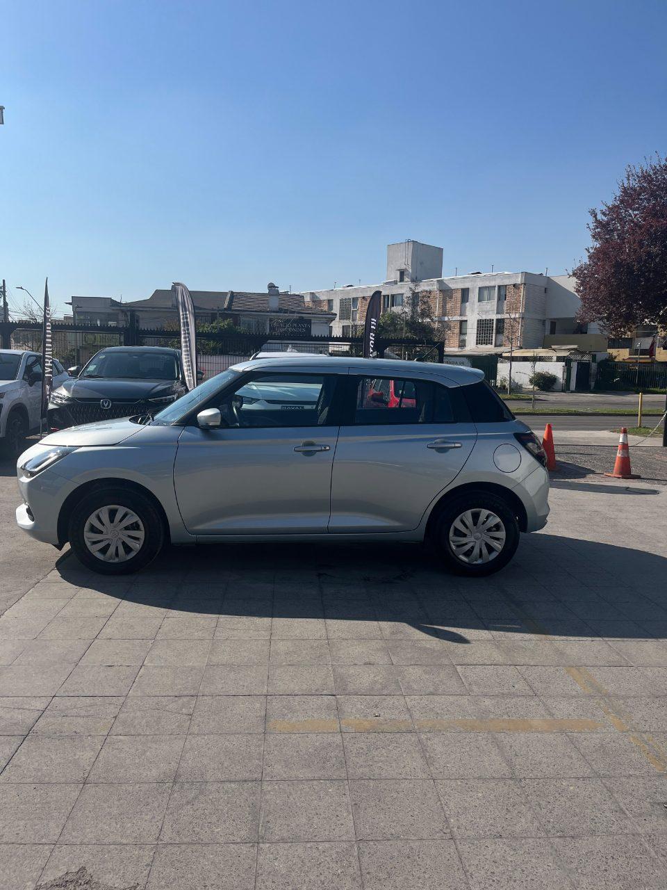 2026 Suzuki SWIFT 1.2 - Miniatura 5
