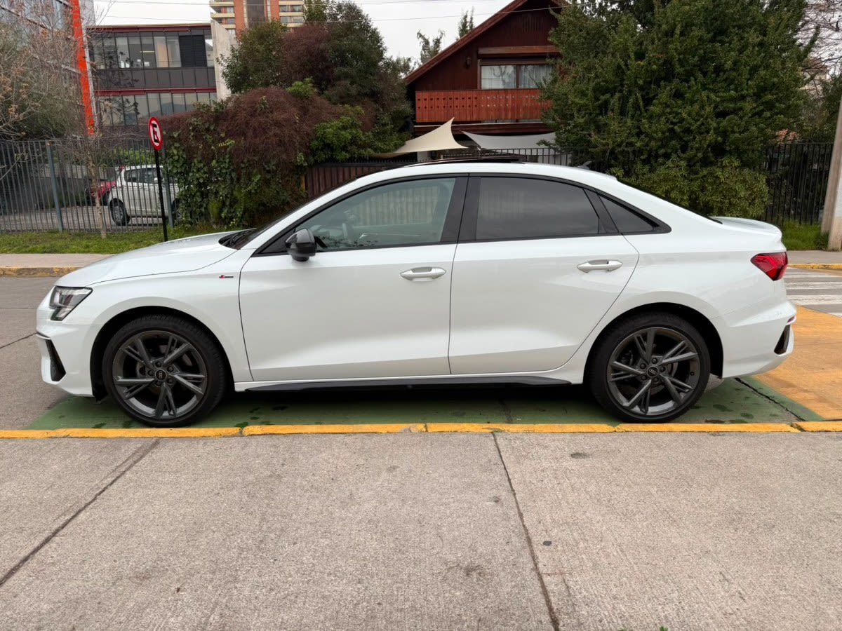 2024 Audi A3 SEDAN - Miniatura 8