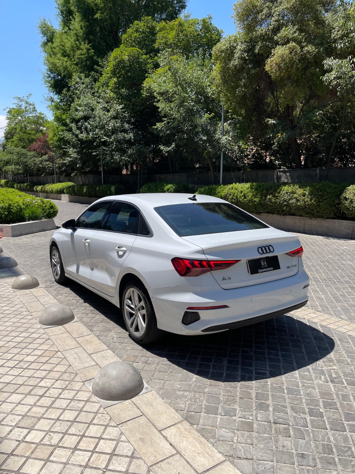 2024 Audi A3 SEDAN Blanco - Miniatura 7