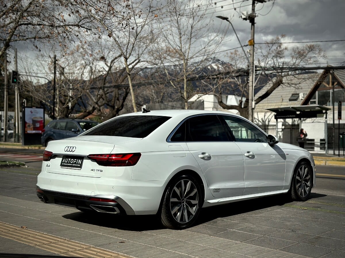 2023 Audi A4 S - Miniatura 6