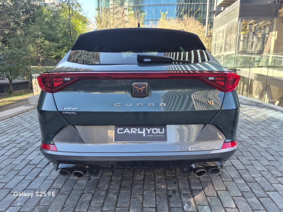 2023 Cupra FORMENTOR VZ Verde - Miniatura 6