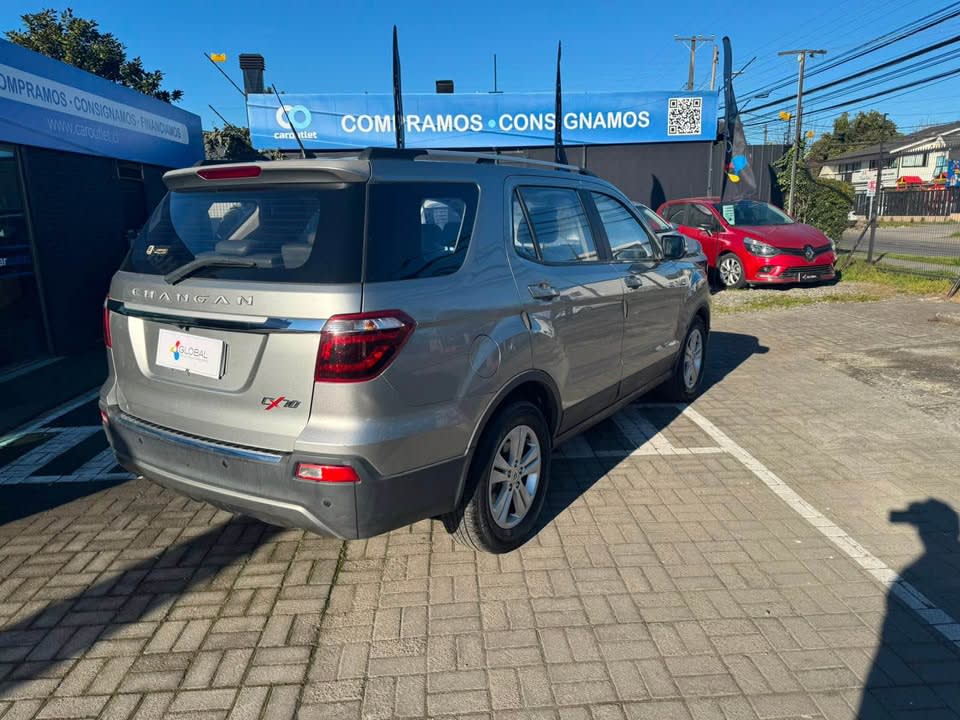 2021 Changan Cx70 Elite 1.5 Gris - Miniatura 4