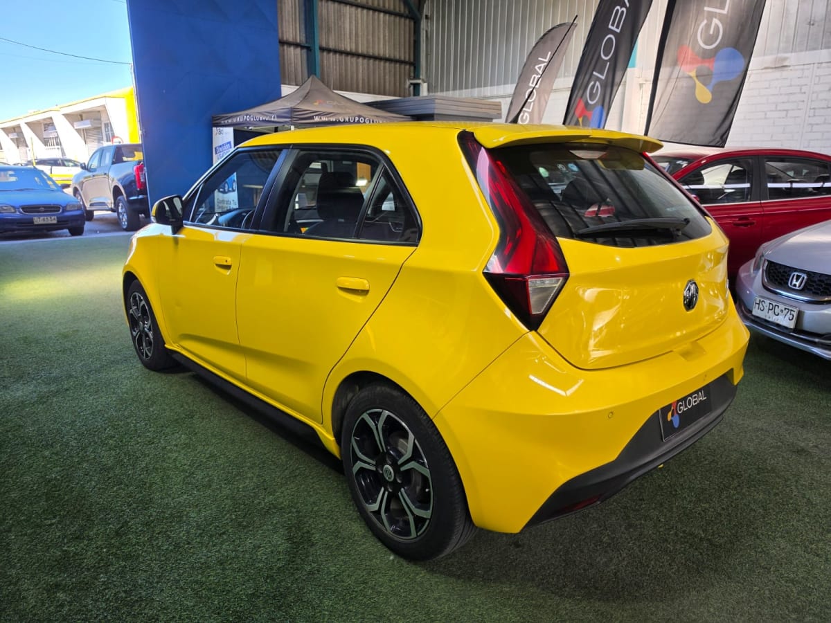 2023 MG 3 Hatch Back Amarillo - Miniatura 3