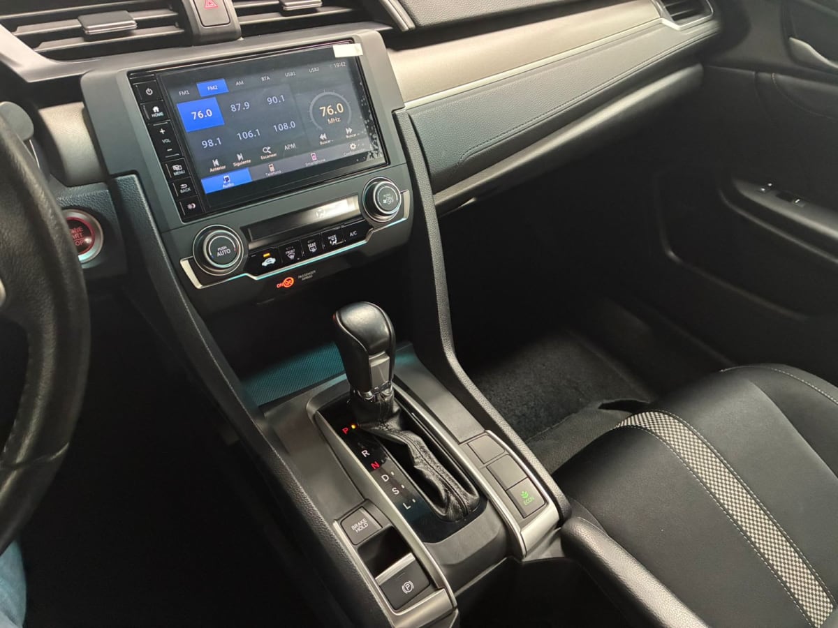 2022 Honda Civic EX 2.0 Blanco - Miniatura 10