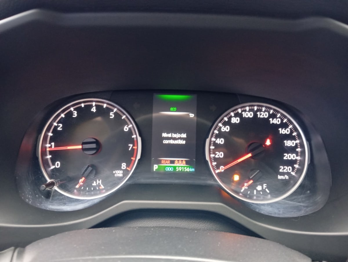 2024 Toyota RAV4 4x2 Blanco - Miniatura 9