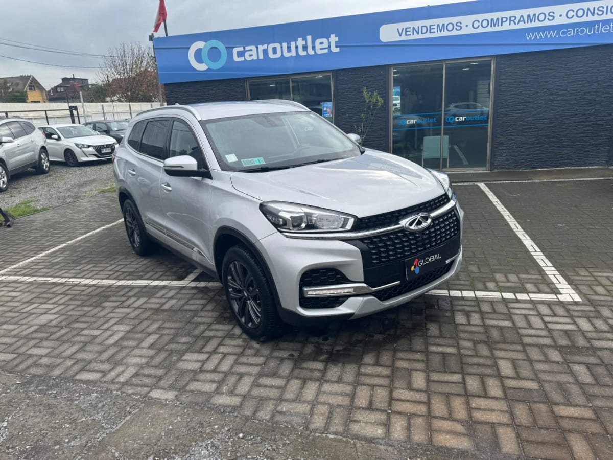 2023 Chery Tiggo 8 1.5 Gris - Miniatura 5