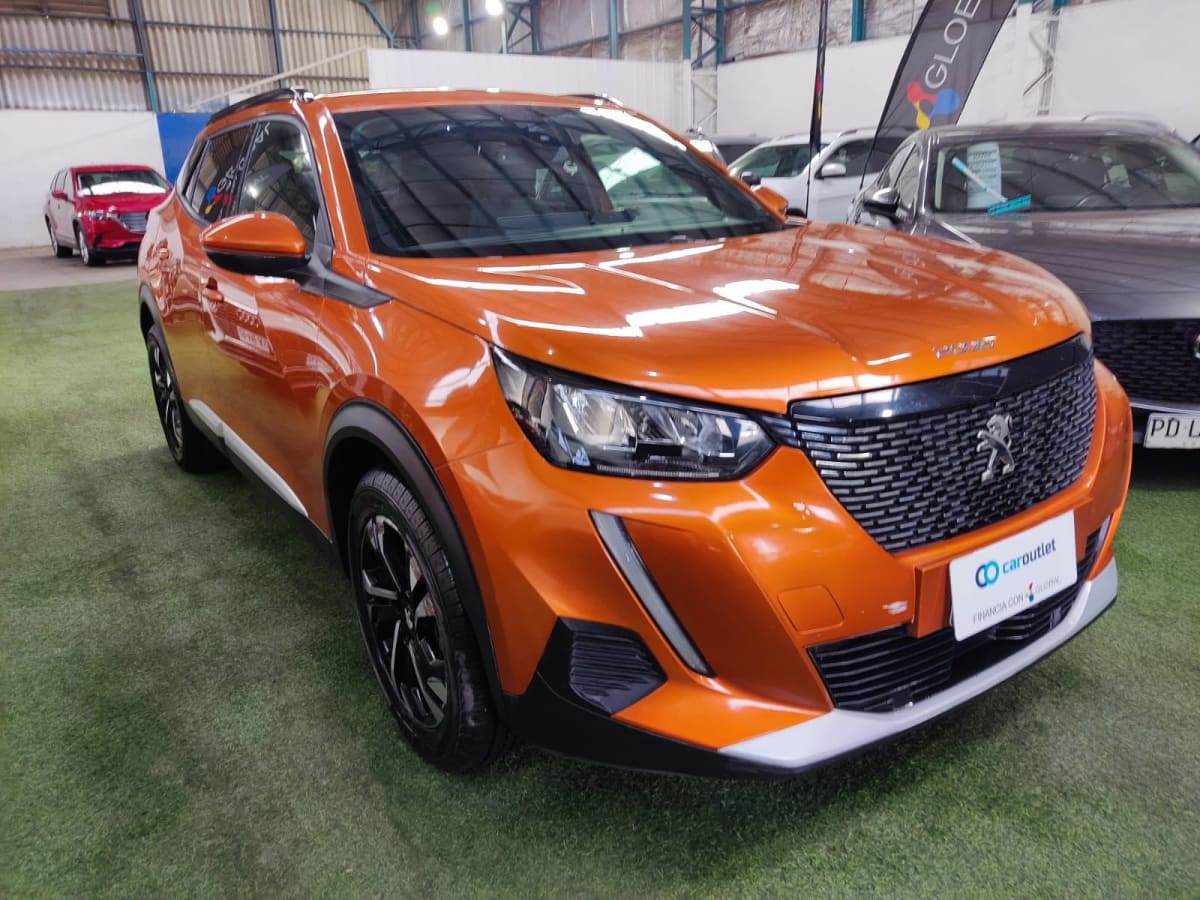 2023 Peugeot 2008 Blue HDI Naranja - Miniatura 5