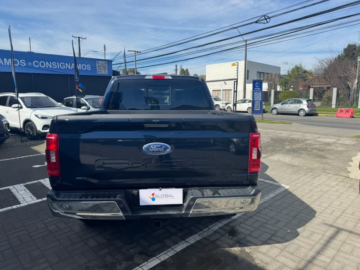 2024 Ford F150 XLT 4x4 Azul - Miniatura 3