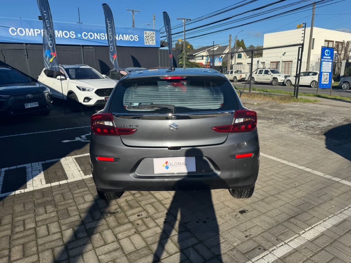 2024 Suzuki NEW BALENO GLS Gris - Miniatura 3