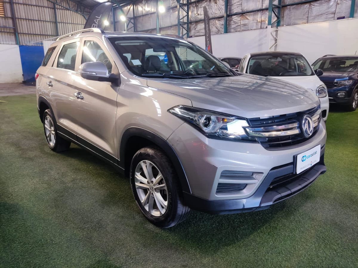 2022 DFSK SUV 560 Otto Gris - Miniatura 7