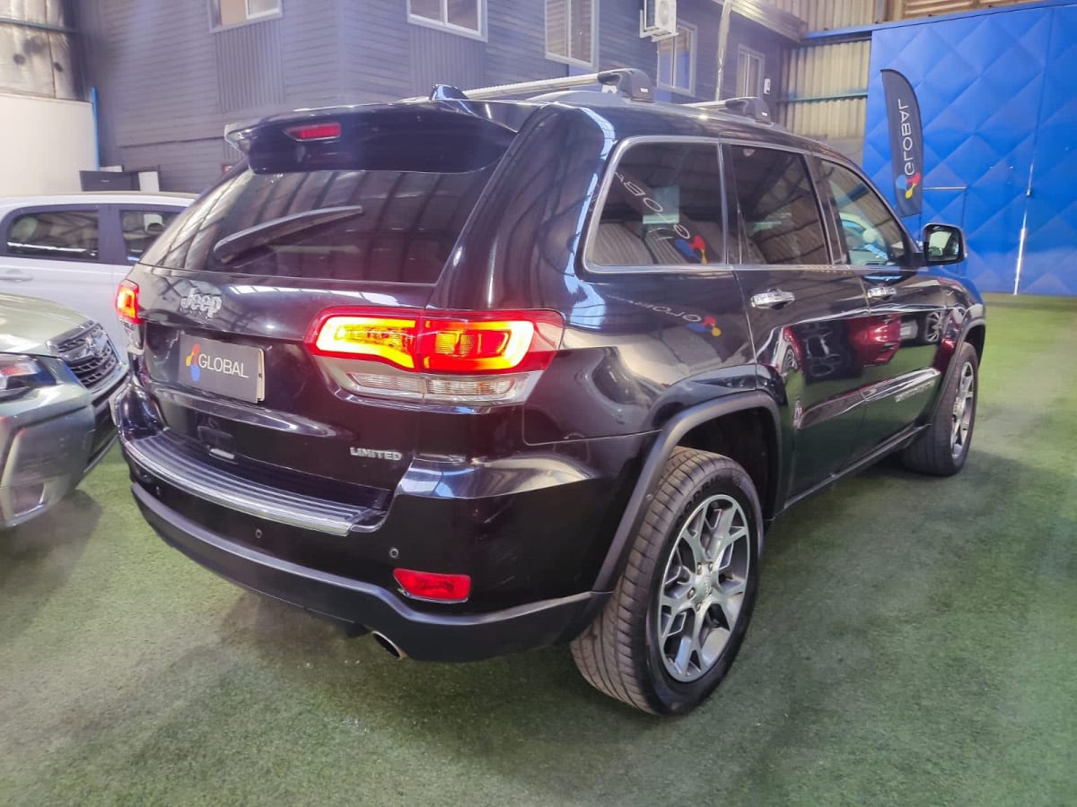 2022 Jeep Grand Cherokee LTD Negro - Miniatura 5
