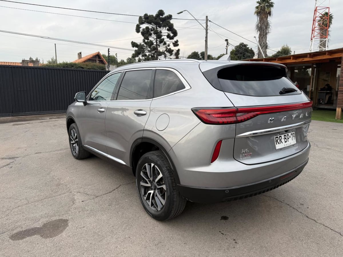2022 Haval H6 Elite 2.0 Gris - Miniatura 3
