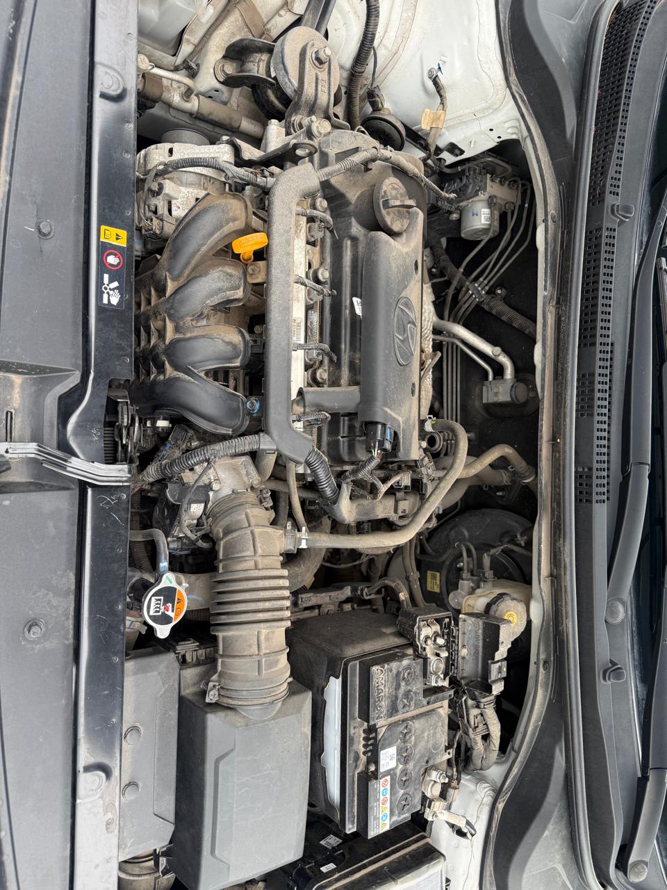 2023 Hyundai Accent HCI 1.4 Blanco - Miniatura 9