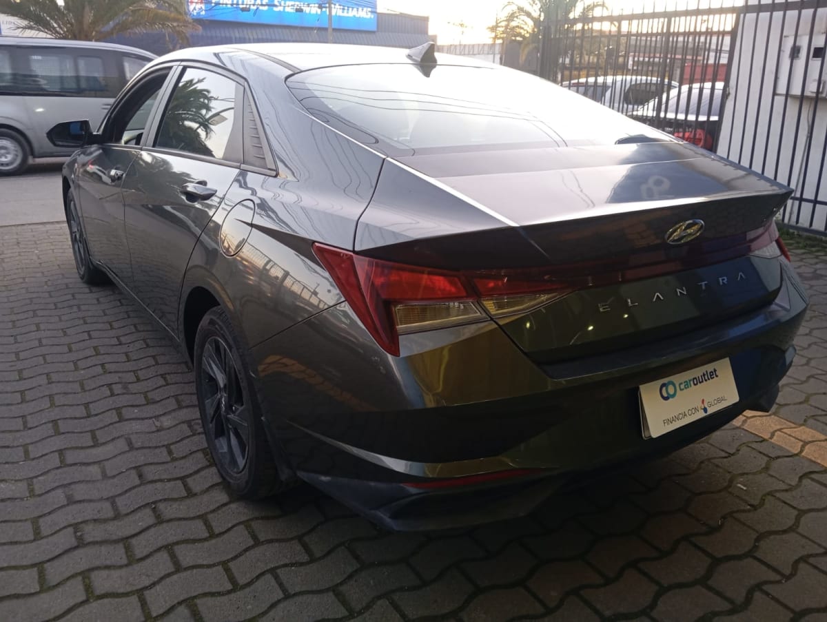 2023 Hyundai Elantra Cn7 1.6 Gris - Miniatura 2