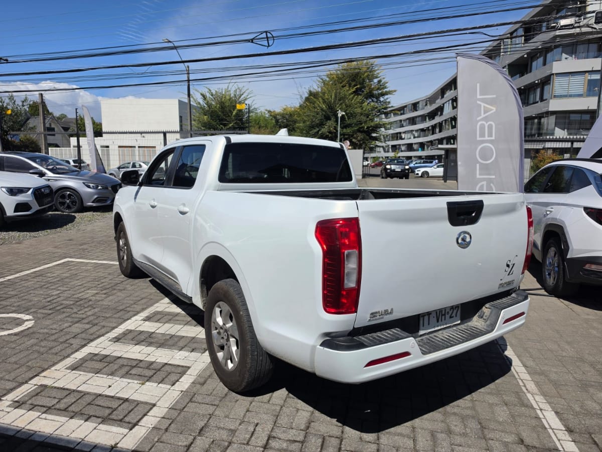2025 Great Wall Poer 4x4 Blanco - Miniatura 2