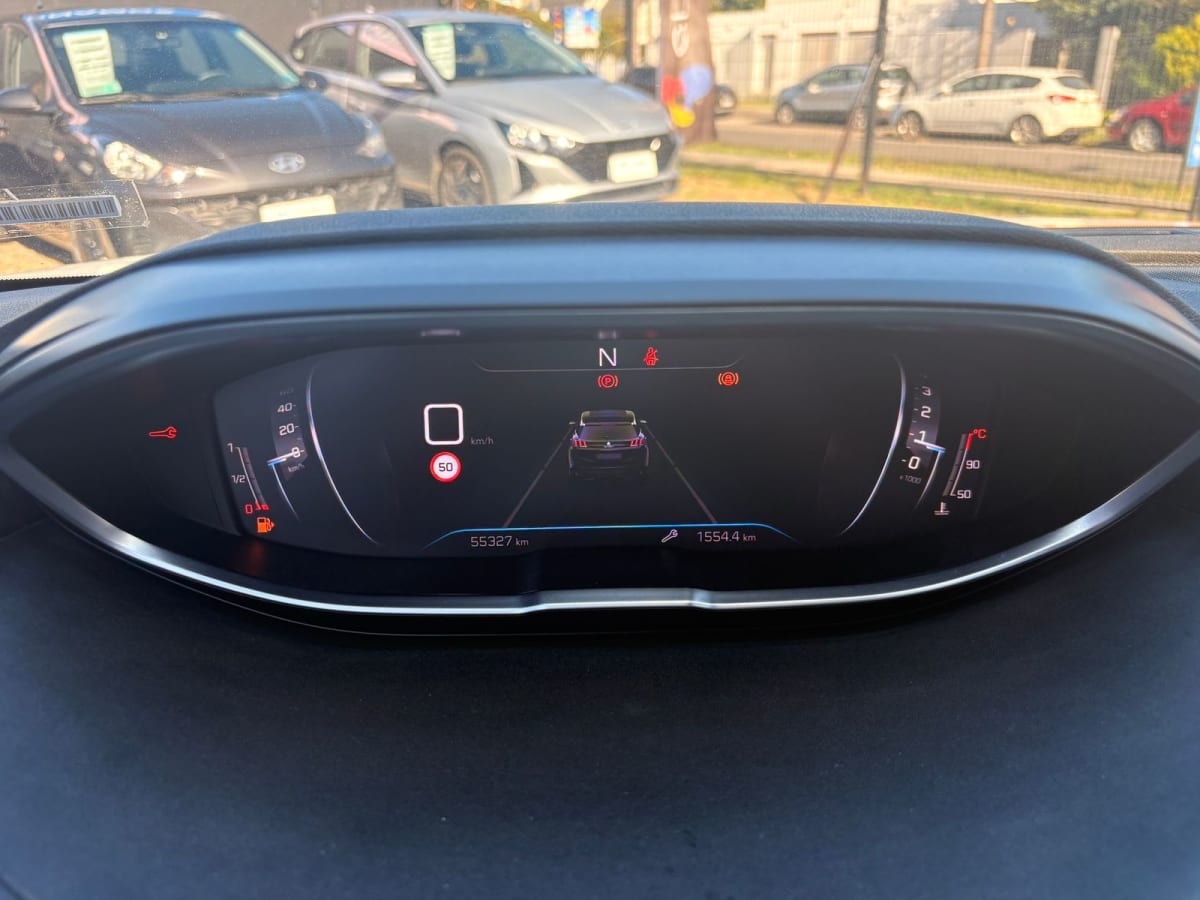 2024 Peugeot 3008 Blue HDI Blanco - Miniatura 9